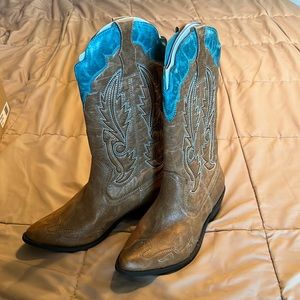 WOMEN'S COCONUTS BY MATISSE CIMMARON COWBOY BOOTS